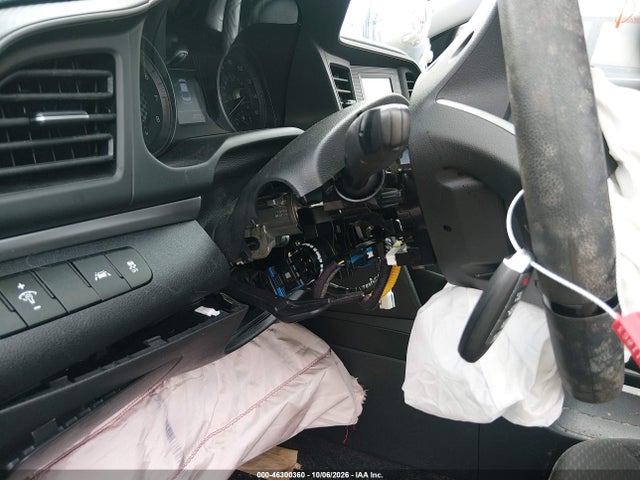 Hyundai ELANTRA SE 2020 5NPD74LF2LH622689 Image 18