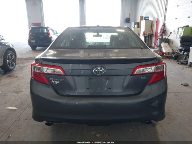 2014 Toyota Camry Se V6 მანქანა იყიდება აუქციონზე, vin: 4T1BK1FK0EU540414, აუქციონის ნომერი: 46300361