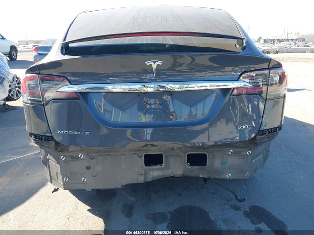Tesla Model X 100d/75d/90d 2017 5YJXCBE29HF078382 Image 6