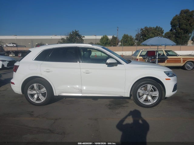 Продажа на аукционе авто 2018 Audi Q5 2.0t Premium/2.0t Tech Premium, vin: WA1BNAFY3J2007487, номер лота: 46300391