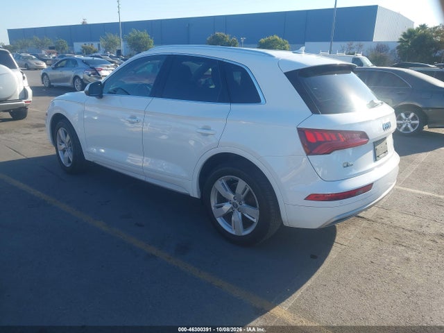 Продажа на аукционе авто 2018 Audi Q5 2.0t Premium/2.0t Tech Premium, vin: WA1BNAFY3J2007487, номер лота: 46300391