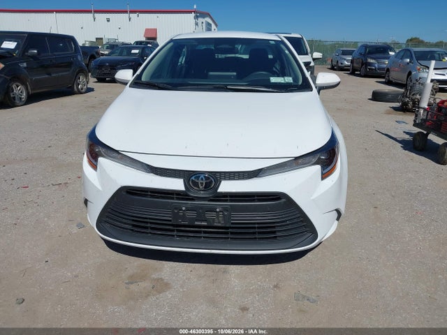 2025 Toyota Corolla Le მანქანა იყიდება აუქციონზე, vin: 5YFB4MDE4SP308257, აუქციონის ნომერი: 46300395