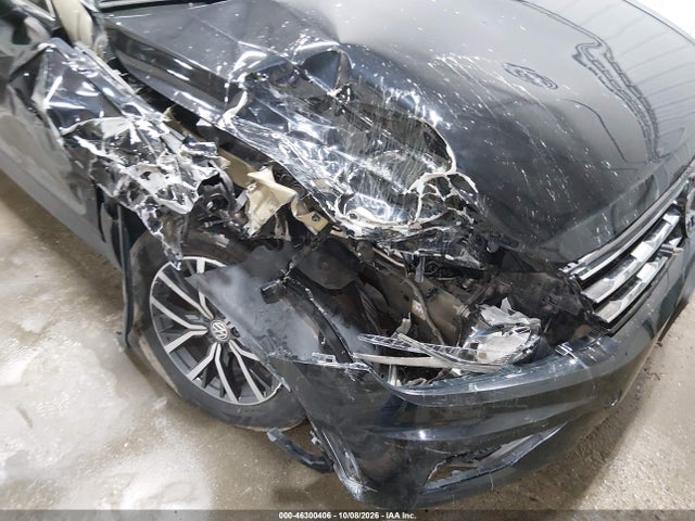 2019 Volkswagen Tiguan 2.0t Se/2.0t Sel/2.0t Sel R-line/2.0t Sel R-line Black მანქანა იყიდება აუქციონზე, vin: 3VV2B7AXXKM072171, აუქციონის ნომერი: 46300406