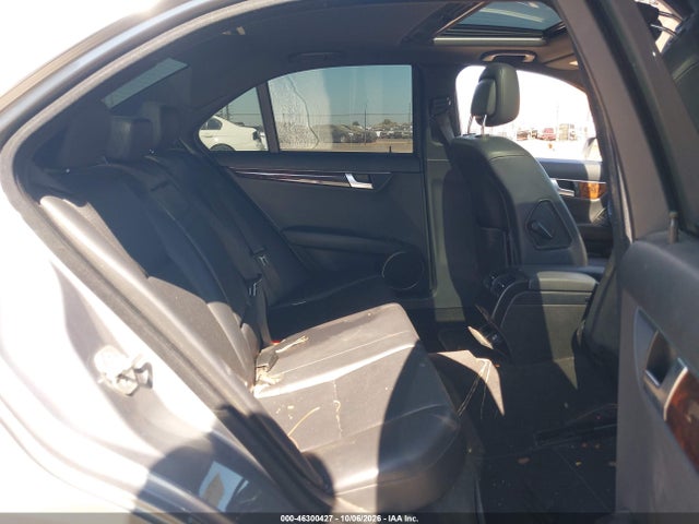 46300427 :رقم المزاد ، WDDGF4HB7CA644738 vin ، 2012 Mercedes-benz C 250 Luxury/sport مزاد بيع