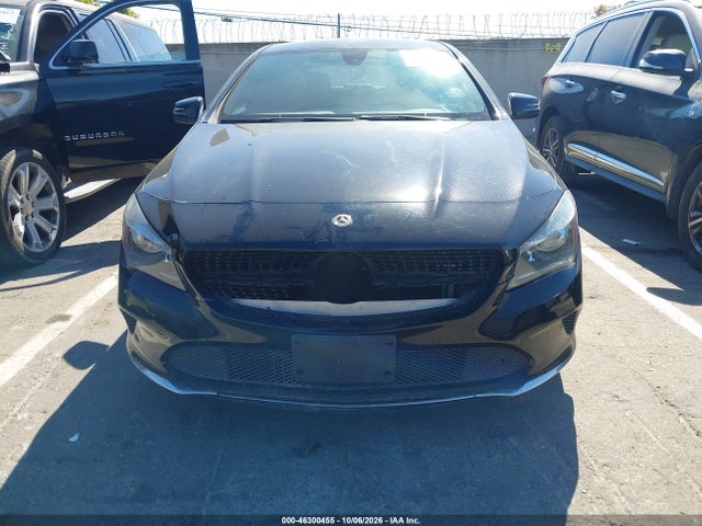 WDDSJ4EB5JN679216 Mercedes-Benz CLA 250