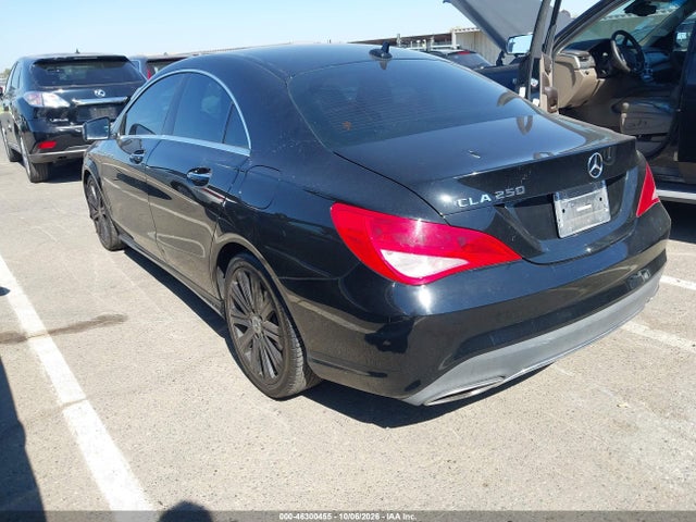 WDDSJ4EB5JN679216 Mercedes-Benz CLA 250