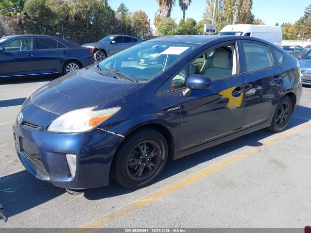 Продажа на аукционе авто 2015 Toyota Prius Three, vin: JTDKN3DUXF0438462, номер лота: 46300461
