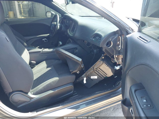 46300476 :رقم المزاد ، 2C3CDZAG4KH712564 vin ، 2019 Dodge Challenger Sxt مزاد بيع