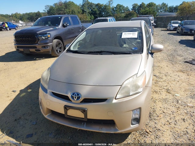 46300481 :رقم المزاد ، JTDKN3DU4A1114930 vin ، 2010 Toyota Prius Iii مزاد بيع