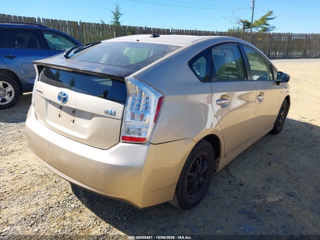 46300481 :رقم المزاد ، JTDKN3DU4A1114930 vin ، 2010 Toyota Prius Iii مزاد بيع