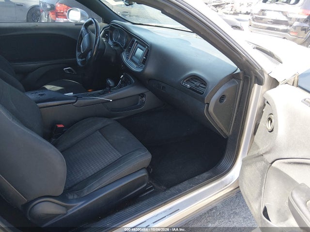 2C3CDZAG1HH578556 Dodge Challenger Sxt