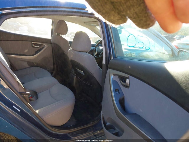 Продажа на аукционе авто 2016 Hyundai Elantra Se, vin: KMHDH4AE2GU502227, номер лота: 46300524