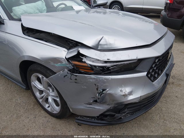 Продажа на аукционе авто 2026 Honda Accord Lx, vin: 1HGCY1F24TA046774, номер лота: 46300536