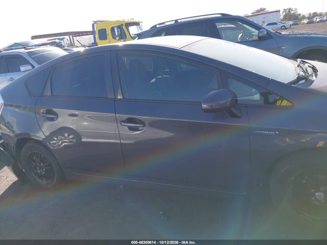 Toyota Prius Two 2015 JTDKN3DU4F0480951 Image 13