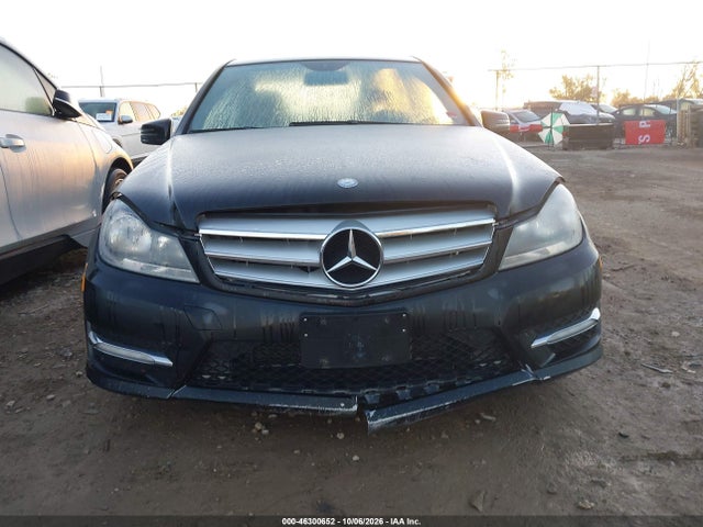 Продаж на аукціоні авто 2012 Mercedes-benz C 300 Sport 4matic, vin: WDDGF8BB0CR208511, номер лоту: 46300652