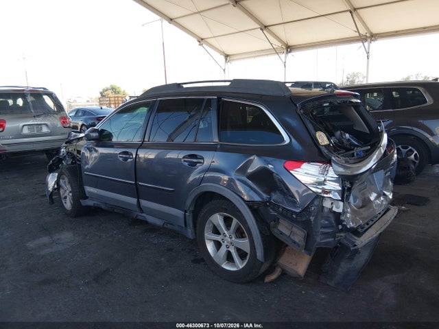 Subaru Outback 2.5i Limited 2014 4S4BRBMC1E3259502 Image 3