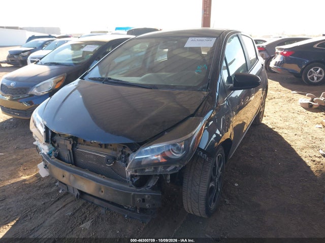Toyota Yaris Se 2015 VNKKTUD39FA020124 Image 2