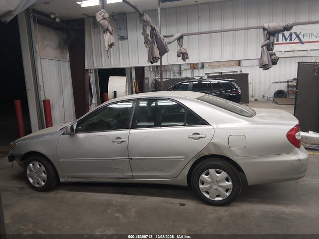 46300712 :رقم المزاد ، 4T1BE32K92U502359 vin ، 2002 Toyota Camry Le مزاد بيع
