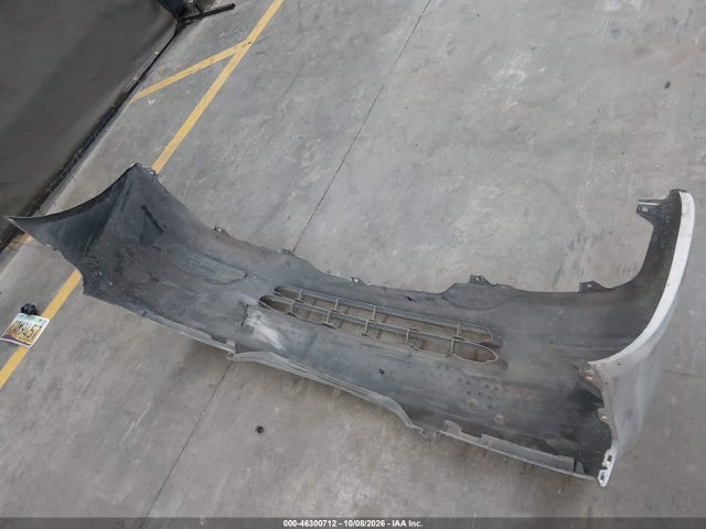 46300712 :رقم المزاد ، 4T1BE32K92U502359 vin ، 2002 Toyota Camry Le مزاد بيع