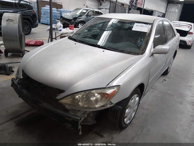 46300712 :رقم المزاد ، 4T1BE32K92U502359 vin ، 2002 Toyota Camry Le مزاد بيع