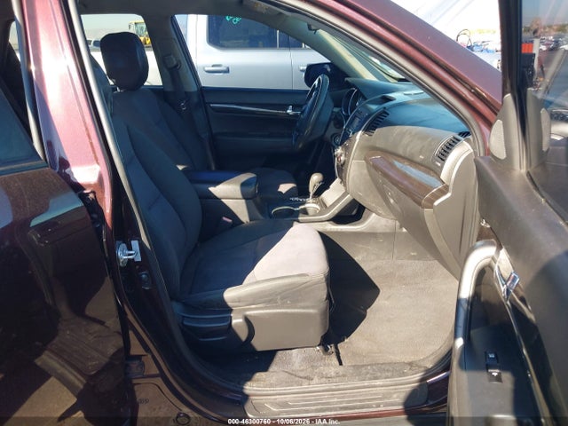 Продажа на аукционе авто 2011 Kia Sorento Lx V6, vin: 5XYKT4A24BG158085, номер лота: 46300760