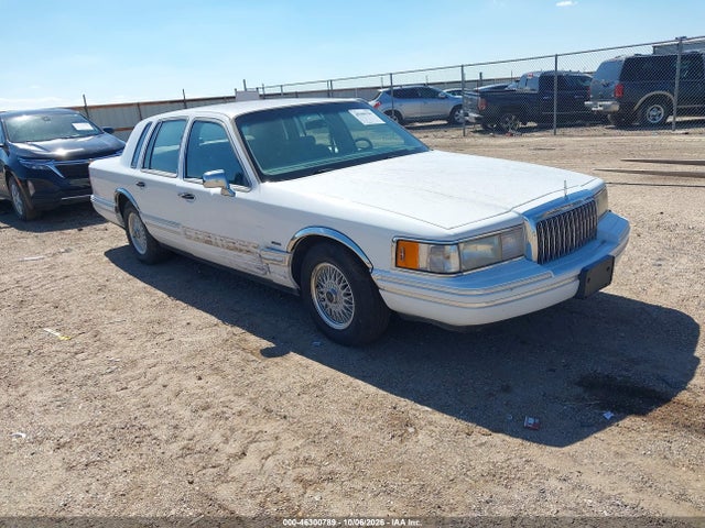 Продажа на аукционе авто 1993 Lincoln Town Car Executive, vin: 1LNLM81W3PY734593, номер лота: 46300789