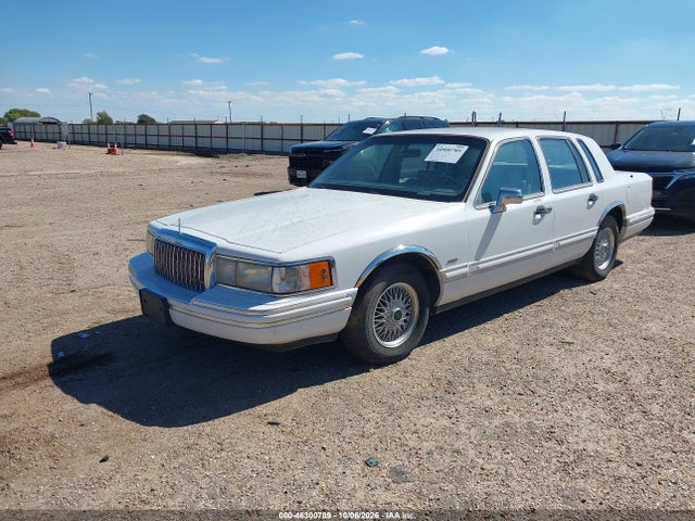 Aukcja sprzedaży 1993 Lincoln Town Car Executive, vin: 1LNLM81W3PY734593, numer aukcji: 46300789