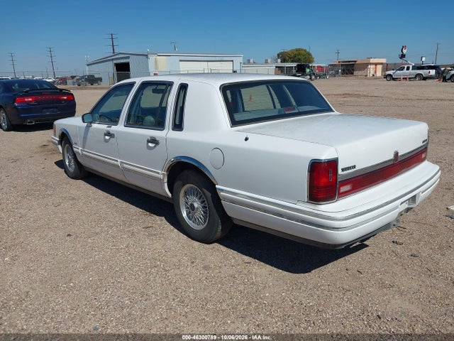 Aukcja sprzedaży 1993 Lincoln Town Car Executive, vin: 1LNLM81W3PY734593, numer aukcji: 46300789