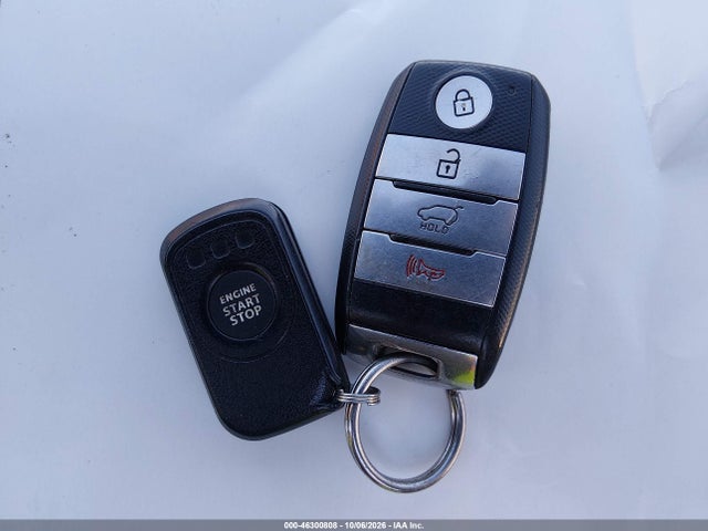 Продажа на аукционе авто 2017 Kia Soul +, vin: KNDJP3A5XH7455386, номер лота: 46300808