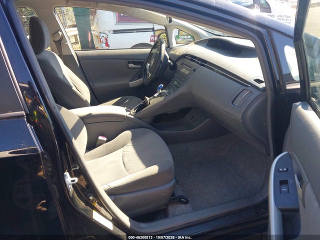 46300813 :رقم المزاد ، JTDKN3DU7A5220118 vin ، 2010 Toyota Prius Iii مزاد بيع