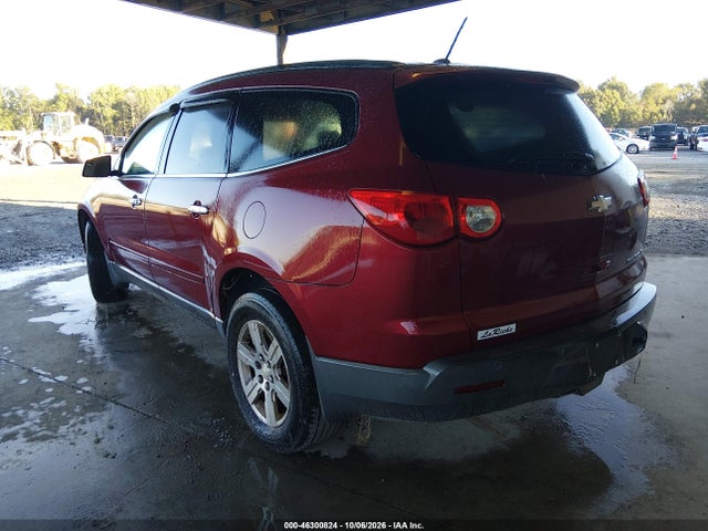 46300824 :رقم المزاد ، 1GNLRFED6AJ256700 vin ، 2010 Chevrolet Traverse Lt مزاد بيع