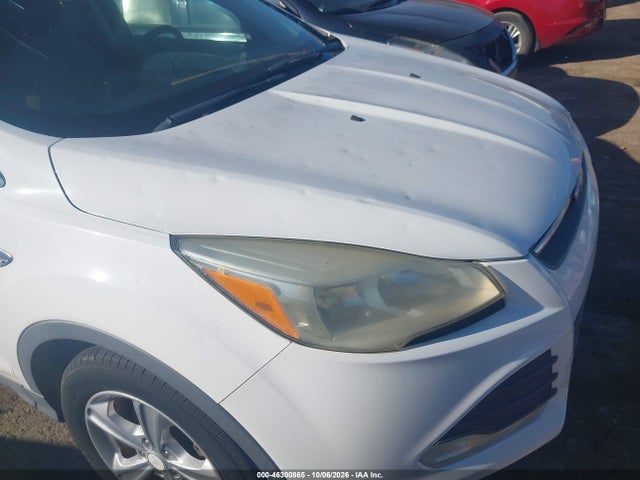46300865 :رقم المزاد ، 1FMCU0GX5DUC13752 vin ، 2013 Ford Escape Se مزاد بيع