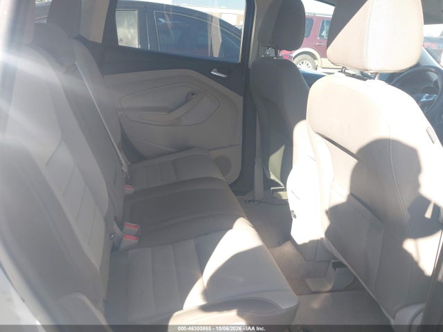 46300865 :رقم المزاد ، 1FMCU0GX5DUC13752 vin ، 2013 Ford Escape Se مزاد بيع