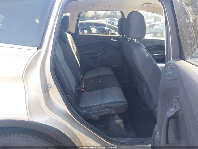 Продажа на аукционе авто 2017 Ford Escape Se, vin: 1FMCU0GD0HUE53447, номер лота: 46300872