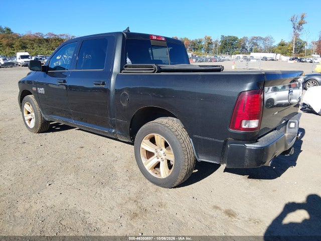 46300897 :رقم المزاد ، 1C6RR7MT9FS625897 vin ، 2015 Ram 1500 Sport مزاد بيع