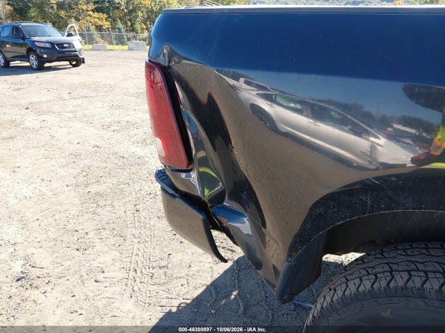 46300897 :رقم المزاد ، 1C6RR7MT9FS625897 vin ، 2015 Ram 1500 Sport مزاد بيع