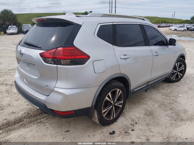 Продажа на аукционе авто 2017 Nissan Rogue Sl, vin: 5N1AT2MT0HC886550, номер лота: 46300899