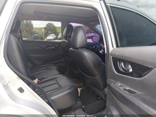 Продажа на аукционе авто 2017 Nissan Rogue Sl, vin: 5N1AT2MT0HC886550, номер лота: 46300899