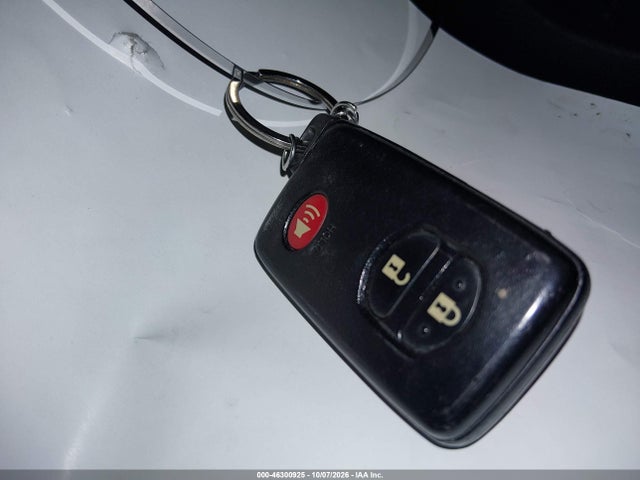 Продаж на аукціоні авто 2012 Toyota Prius Two, vin: JTDKN3DU3C1544855, номер лоту: 46300925