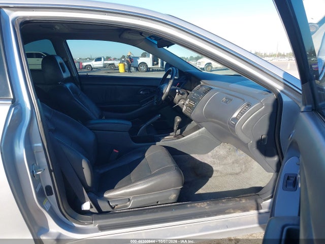 Продажа на аукционе авто 2002 Honda Accord 3.0 Ex, vin: 1HGCG225X2A012619, номер лота: 46300944
