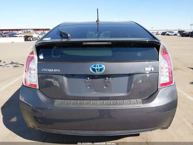 46300981 :رقم المزاد ، JTDKN3DU6F0414983 vin ، 2015 Toyota Prius Three مزاد بيع