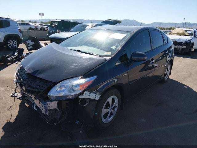 46300981 :رقم المزاد ، JTDKN3DU6F0414983 vin ، 2015 Toyota Prius Three مزاد بيع