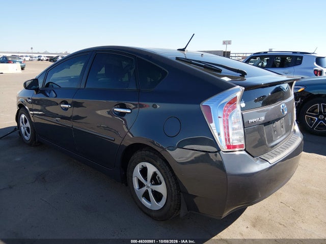 46300981 :رقم المزاد ، JTDKN3DU6F0414983 vin ، 2015 Toyota Prius Three مزاد بيع