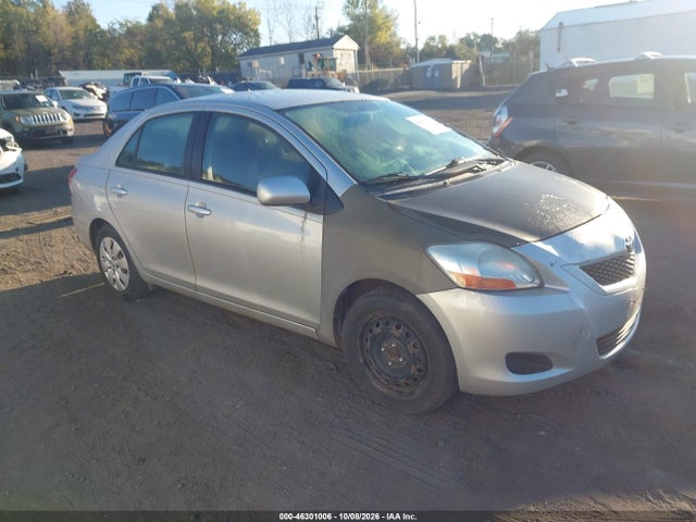 2010 Toyota Yaris მანქანა იყიდება აუქციონზე, vin: JTDBT4K37A4076162, აუქციონის ნომერი: 46301006