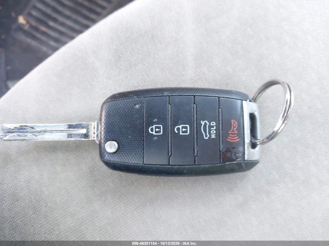 2015 Kia Optima Lx მანქანა იყიდება აუქციონზე, vin: KNAGM4A7XF5615878, აუქციონის ნომერი: 46301154