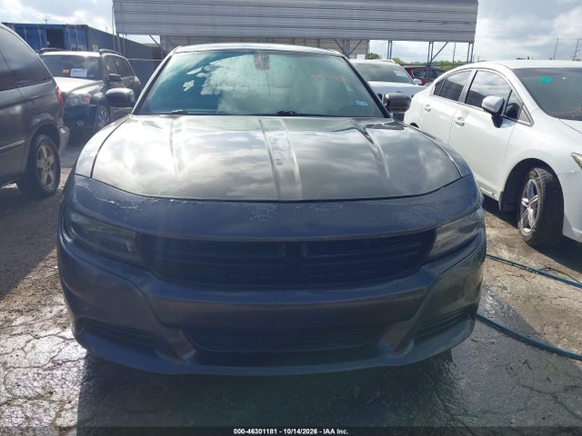 46301181 :رقم المزاد ، 2C3CDXBG3FH748268 vin ، 2015 Dodge Charger Se مزاد بيع