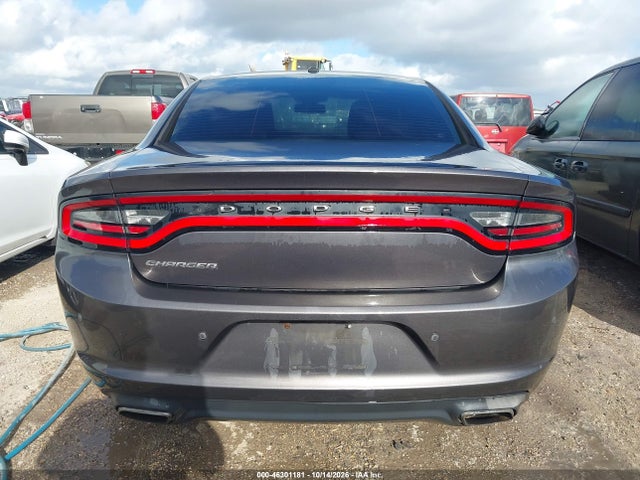 46301181 :رقم المزاد ، 2C3CDXBG3FH748268 vin ، 2015 Dodge Charger Se مزاد بيع