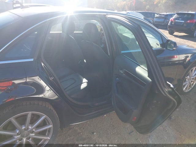 Продаж на аукціоні авто 2015 Audi A4 2.0t Premium, vin: WAUFFAFL9FN029733, номер лоту: 46301192