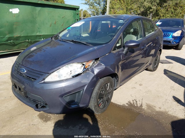 46301206 :رقم المزاد ، 3FADP4AJ7DM213113 vin ، 2013 Ford Fiesta S مزاد بيع