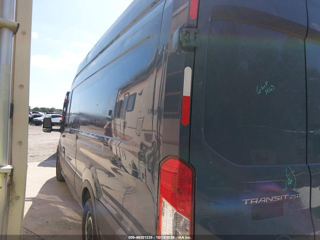 Продаж на аукціоні авто 2021 Ford Transit-250 Cargo Van, vin: 1FTBR3X85MKA54285, номер лоту: 46301235